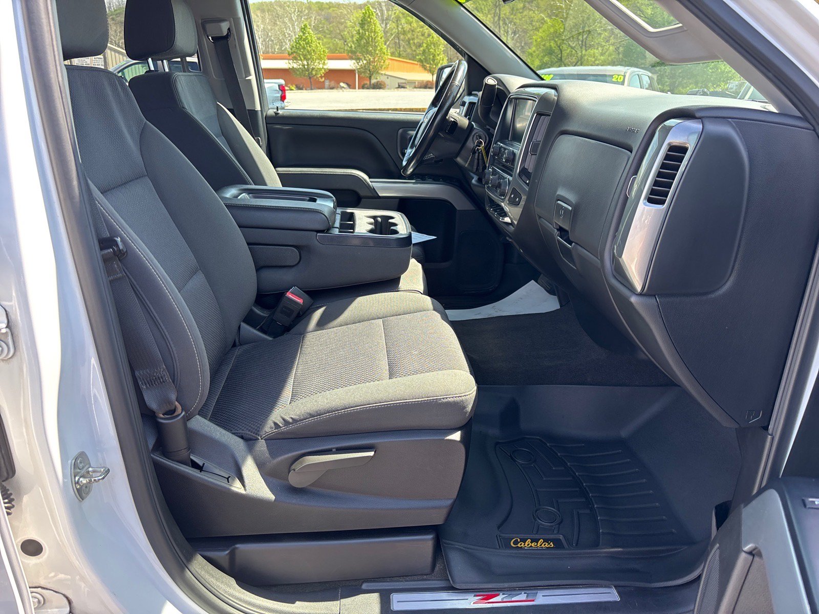 Used 2018 Chevrolet Silverado 1500 LT w/ All Star Edition AWD/4WD image 17