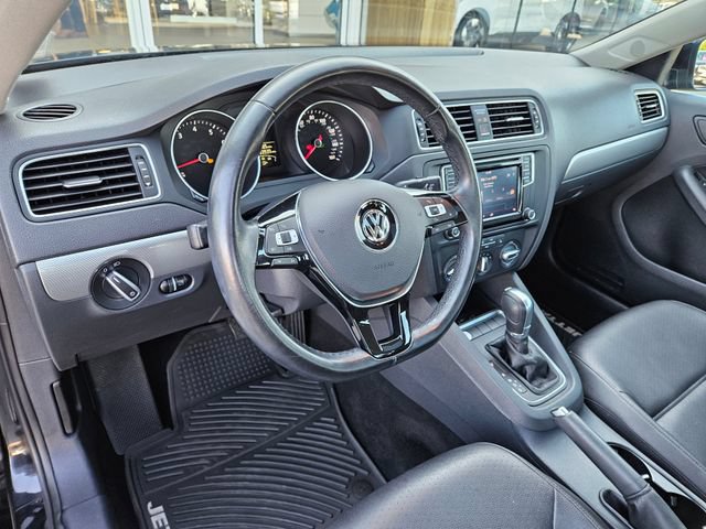 Used 2016 Volkswagen Jetta SE FWD image 19