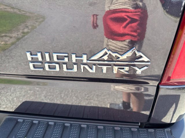 Used 2022 Chevrolet Silverado 1500 High Country w/ Max Trailering Package AWD/4WD image 15