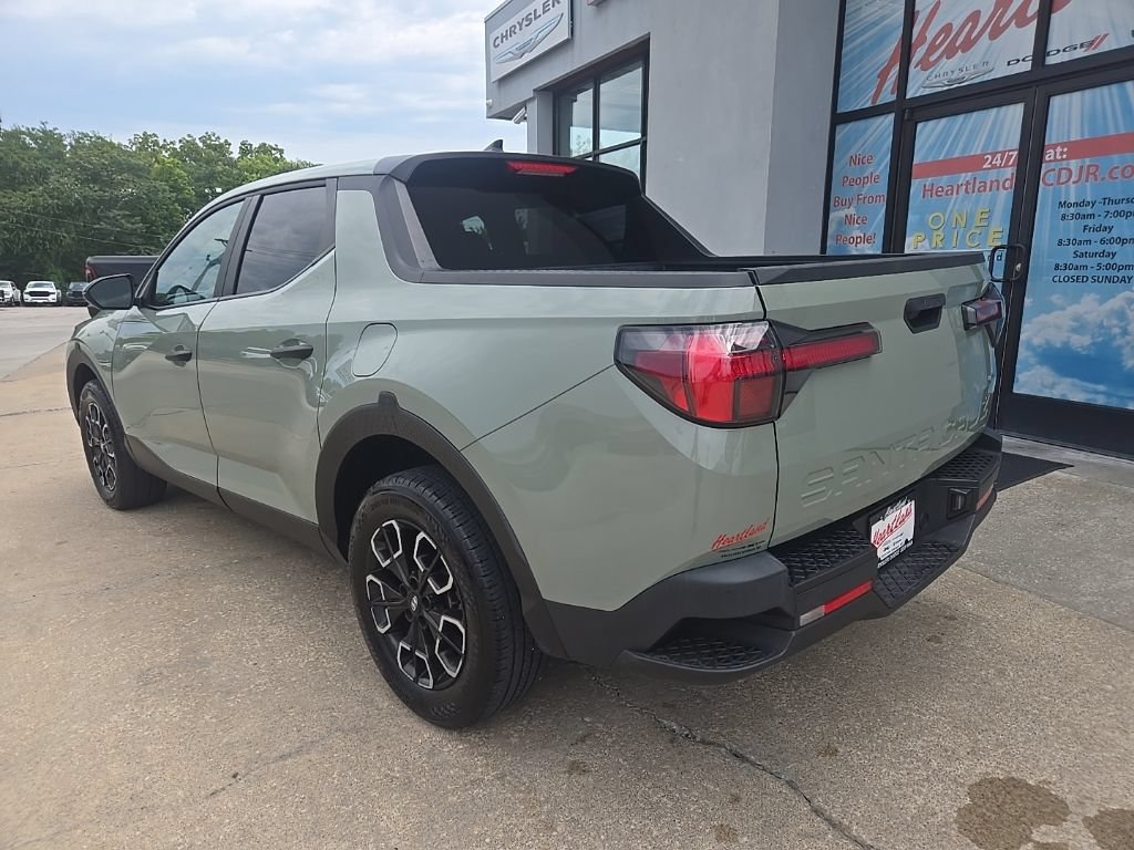 Used 2024 Hyundai Santa Cruz SEL AWD/4WD image 9