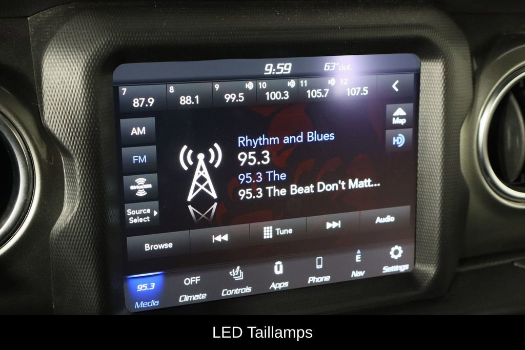 Used 2021 Jeep Wrangler Unlimited Sahara image 27