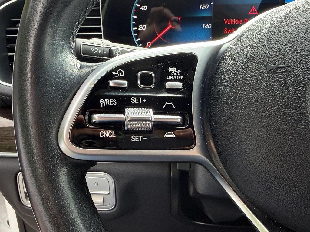 Used 2022 Mercedes-Benz GLS 450 4MATIC image 34