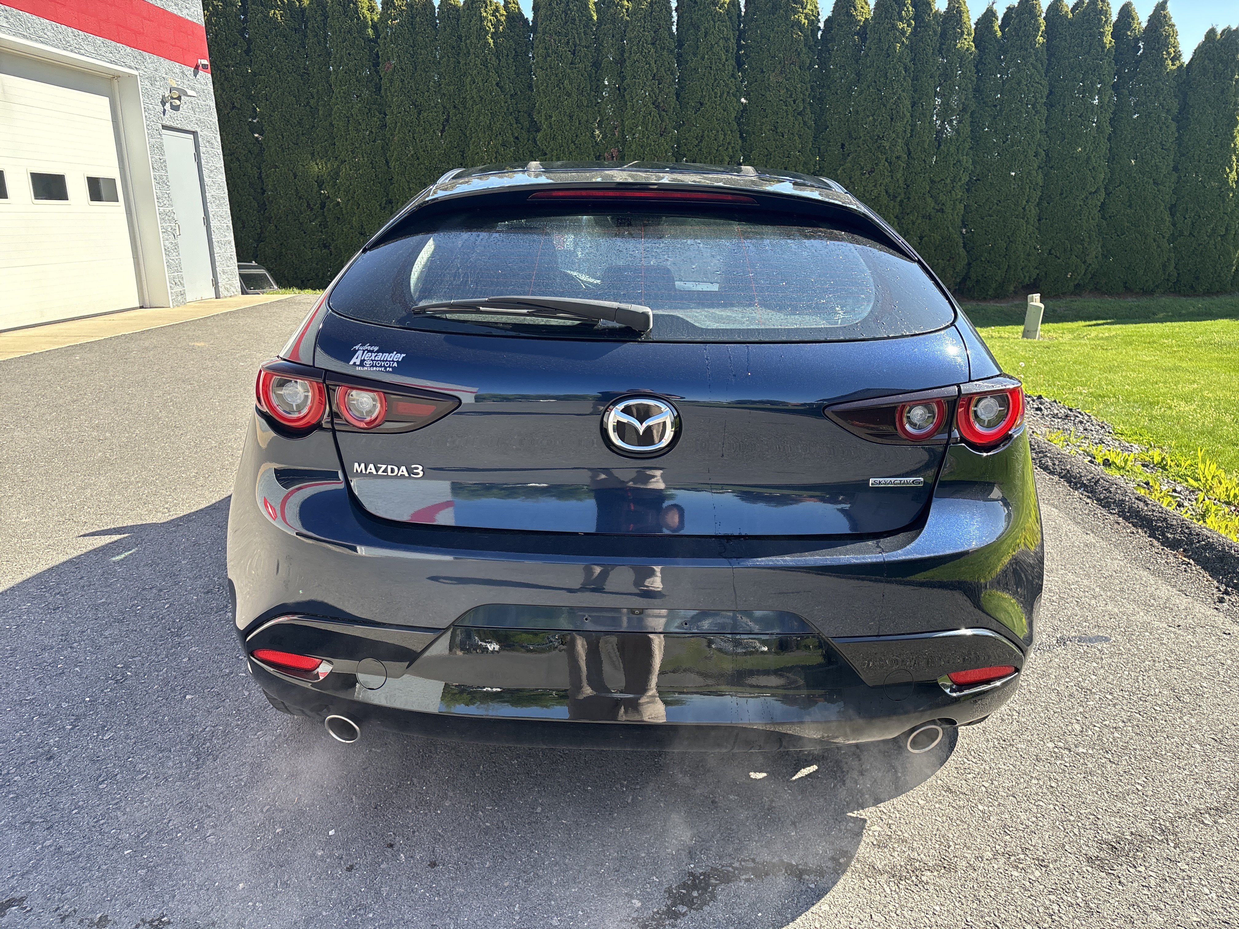 Used 2025 MAZDA MAZDA3 s Sport FWD video 4