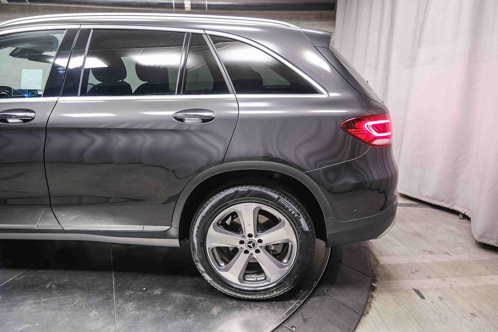 Certified 2022 Mercedes-Benz GLC 300 image 8