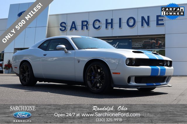 Used 2023 Dodge Challenger SRT Hellcat image 1