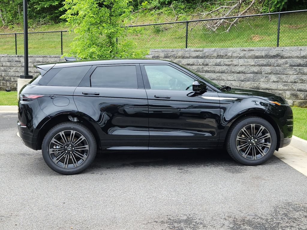 New 2026 Land Rover Range Rover Evoque Hoxton AWD/4WD image 11