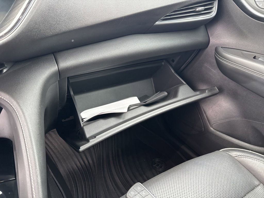 Used 2021 Buick Envision Essence image 25