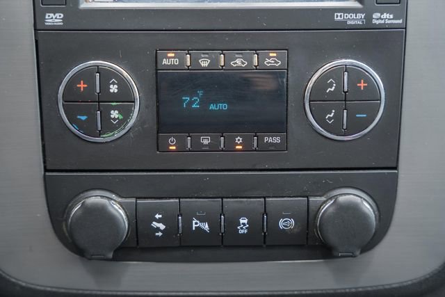 Used 2014 Chevrolet Silverado 2500 LTZ w/ LTZ Plus Package AWD/4WD image 28