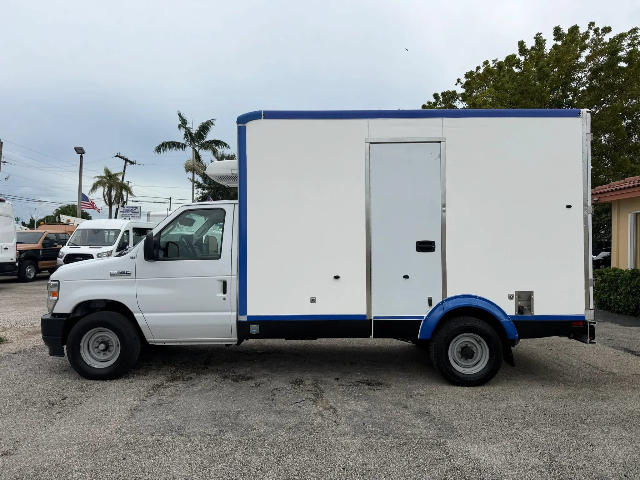 Used 2023 Ford E-350 and Econoline 350 Super Duty w/ Power Windows & Locks Group RWD image 2