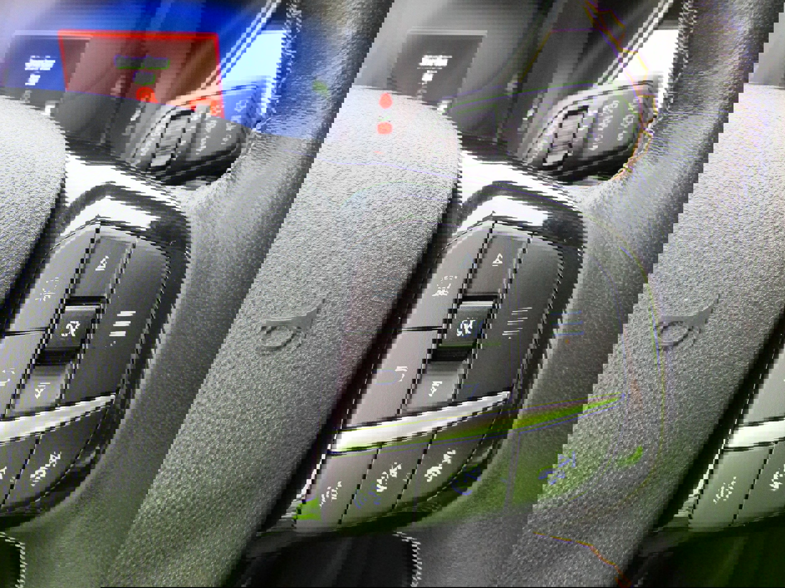 Certified 2021 Ford Escape Titanium w/ Titanium Elite Package image 25