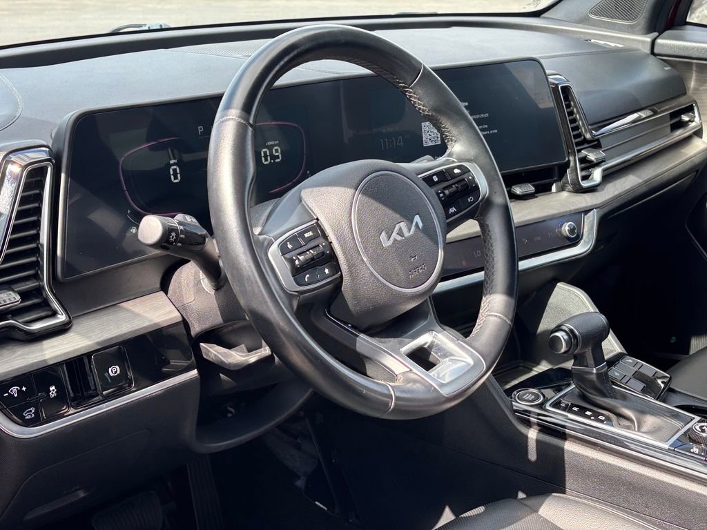 Used 2024 Kia Sportage X-Line w/ X-Line Premium Package image 9