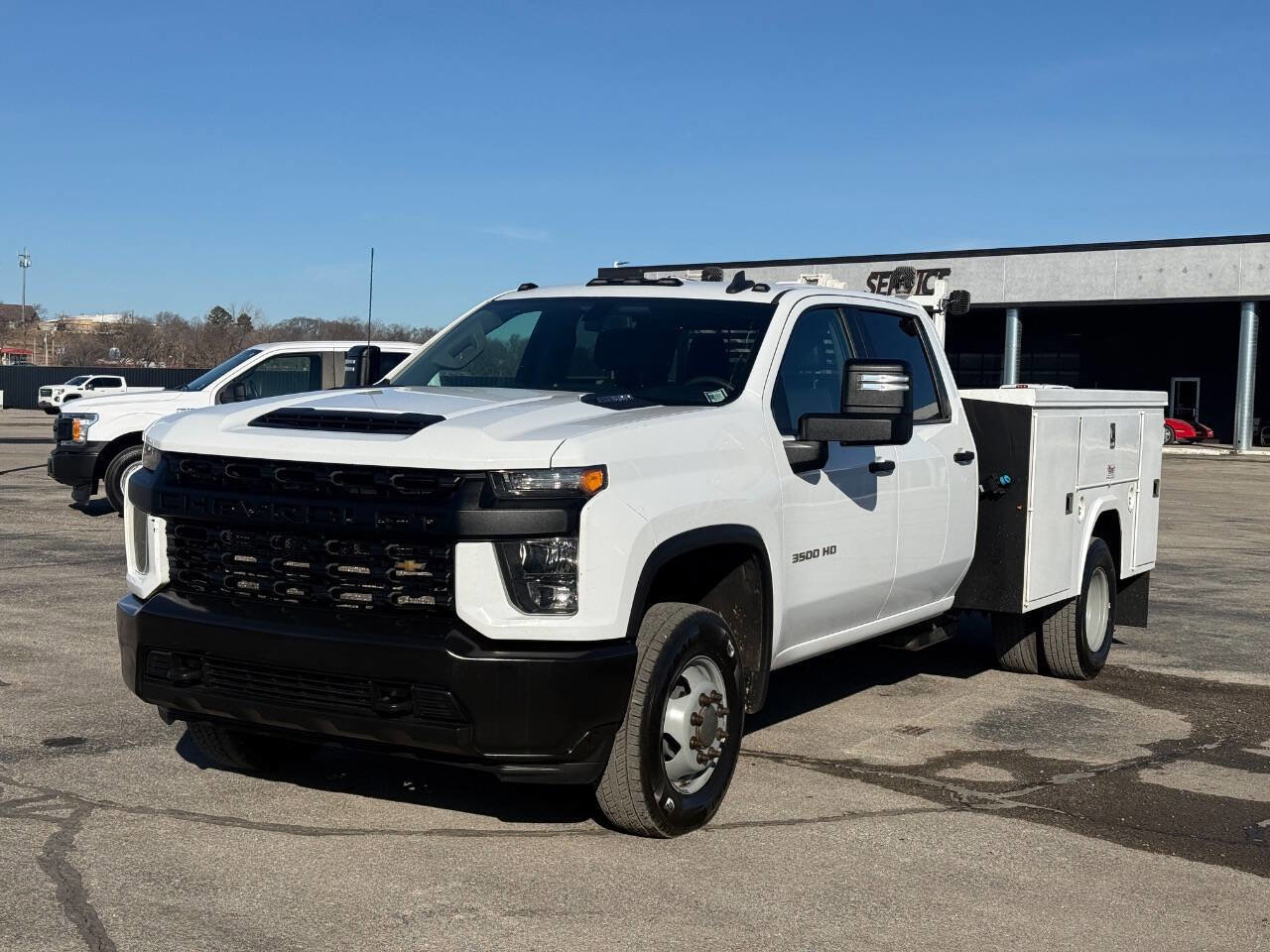 Used 2020 Chevrolet Silverado 3500 W/T w/ WT Convenience Package image 2