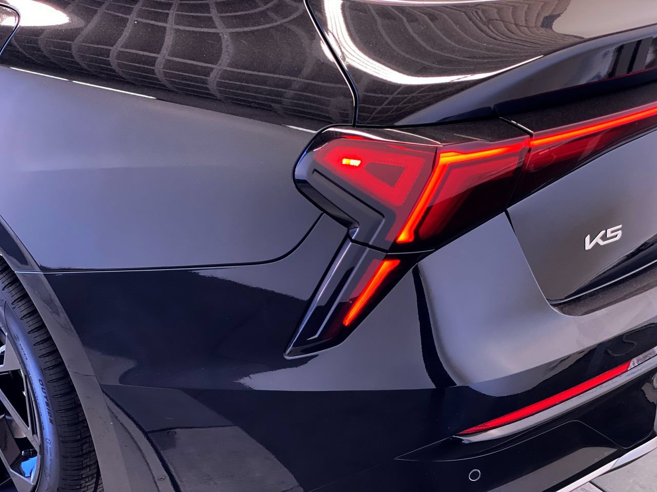 New 2026 Kia K5 GT-Line FWD image 9