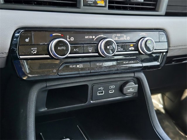 Used 2023 Honda Pilot Touring image 21