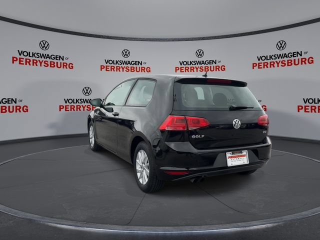 Used 2016 Volkswagen Golf 2-Door FWD image 6