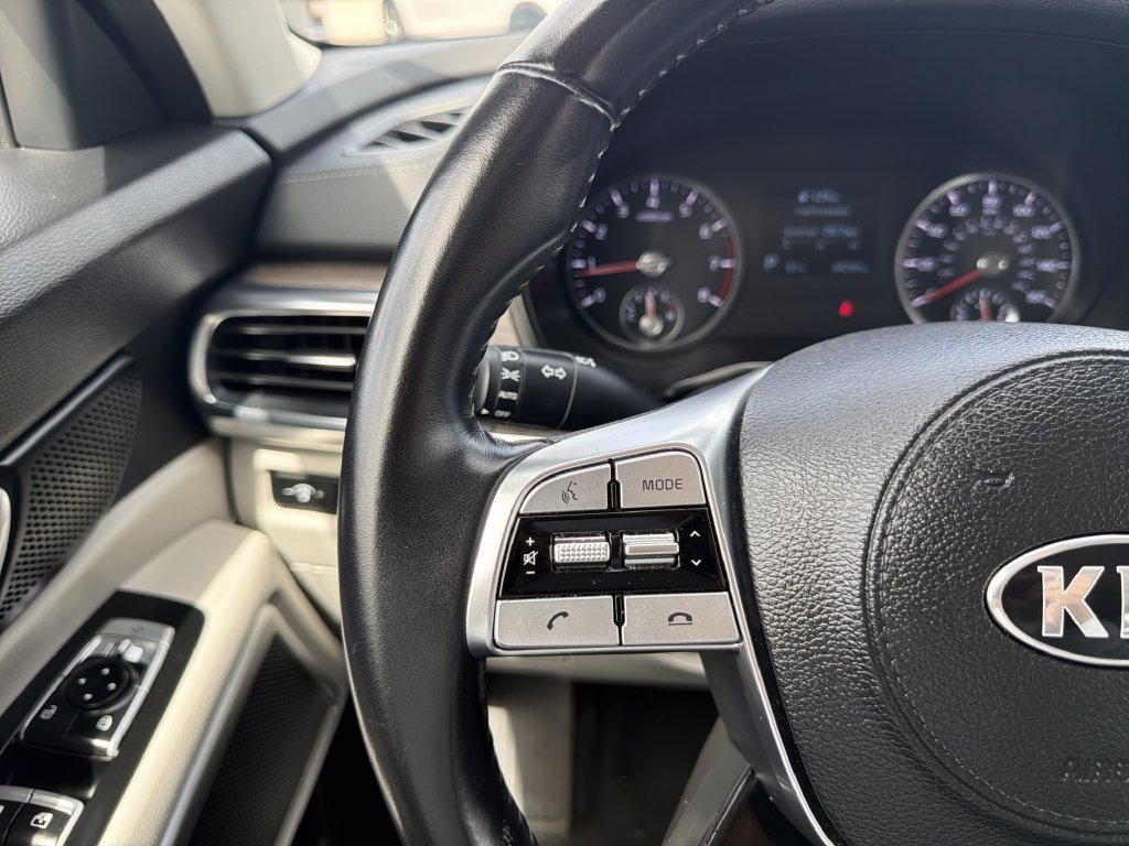 Used 2021 Kia Telluride EX w/ EX Premium Package FWD image 31