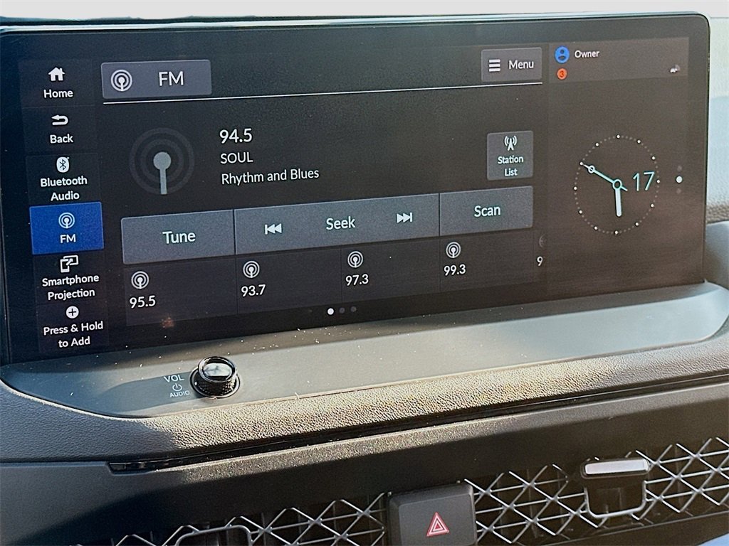 Used 2023 Honda Accord EX-L image 13