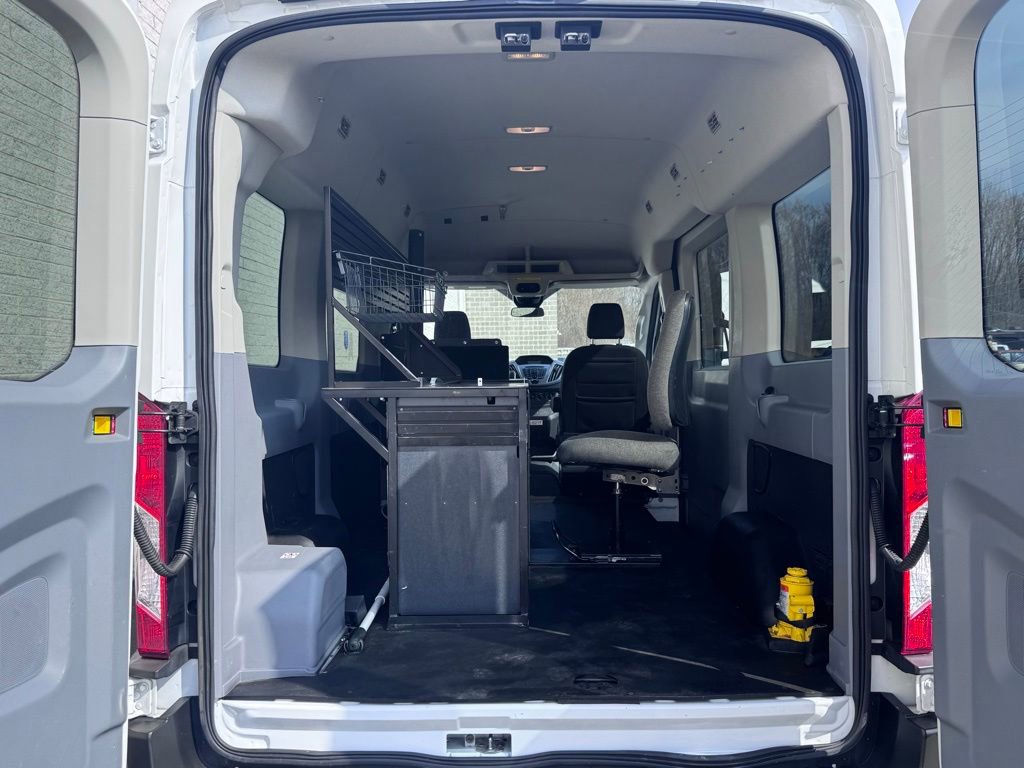 Certified 2019 Ford Transit 150 XLT image 39