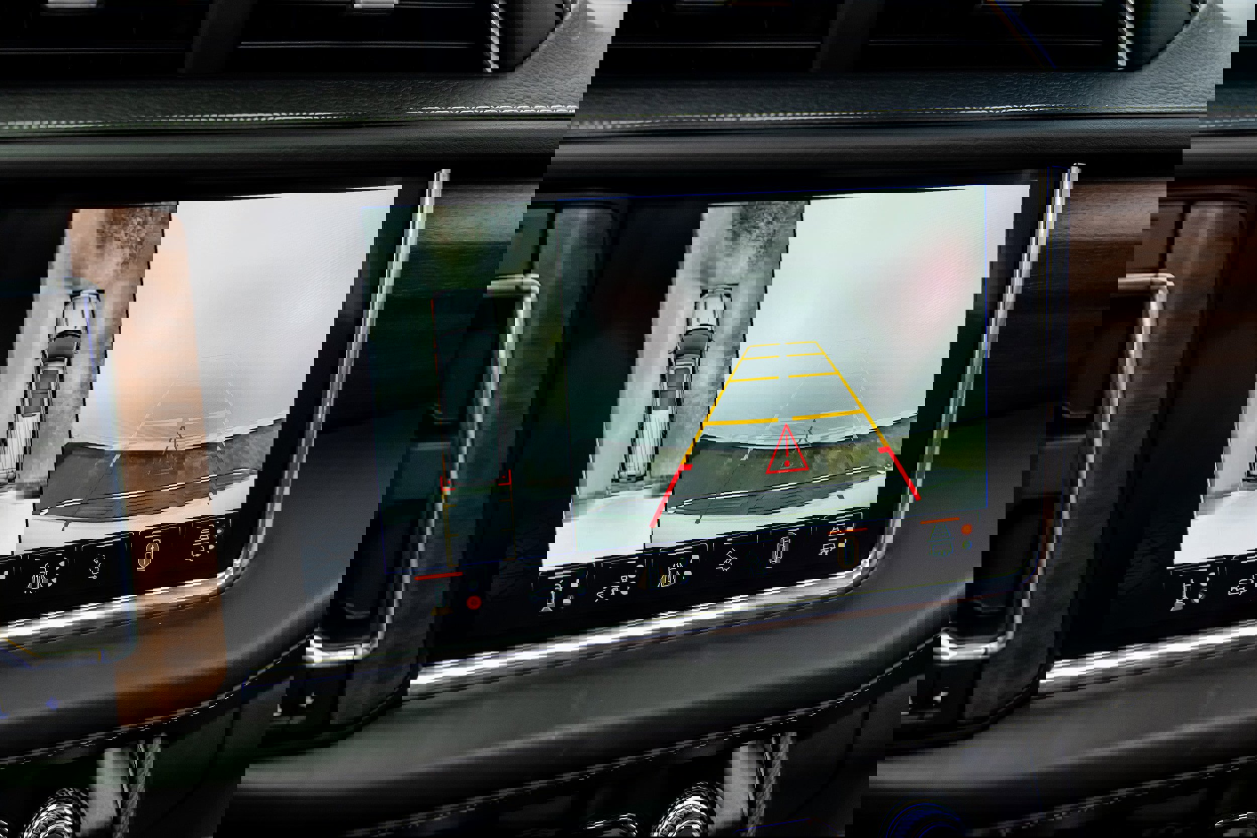 Used 2023 GMC Yukon XL Denali Ultimate image 49