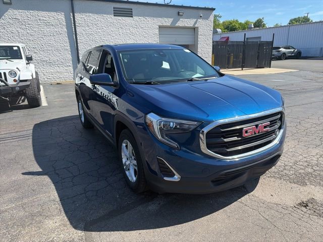 Used 2020 GMC Terrain SLE FWD image 3
