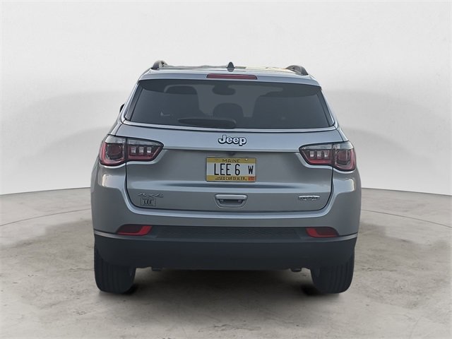 Used 2024 Jeep Compass Latitude image 4