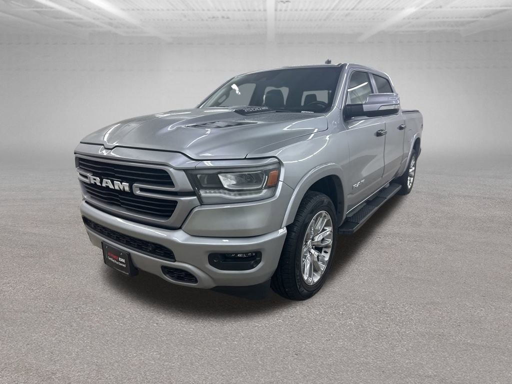 Used 2022 RAM 1500 Laramie w/ Sport Appearance Package image 7
