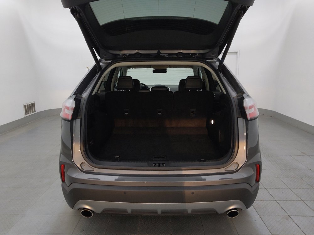 Used 2024 Ford Edge Titanium image 29