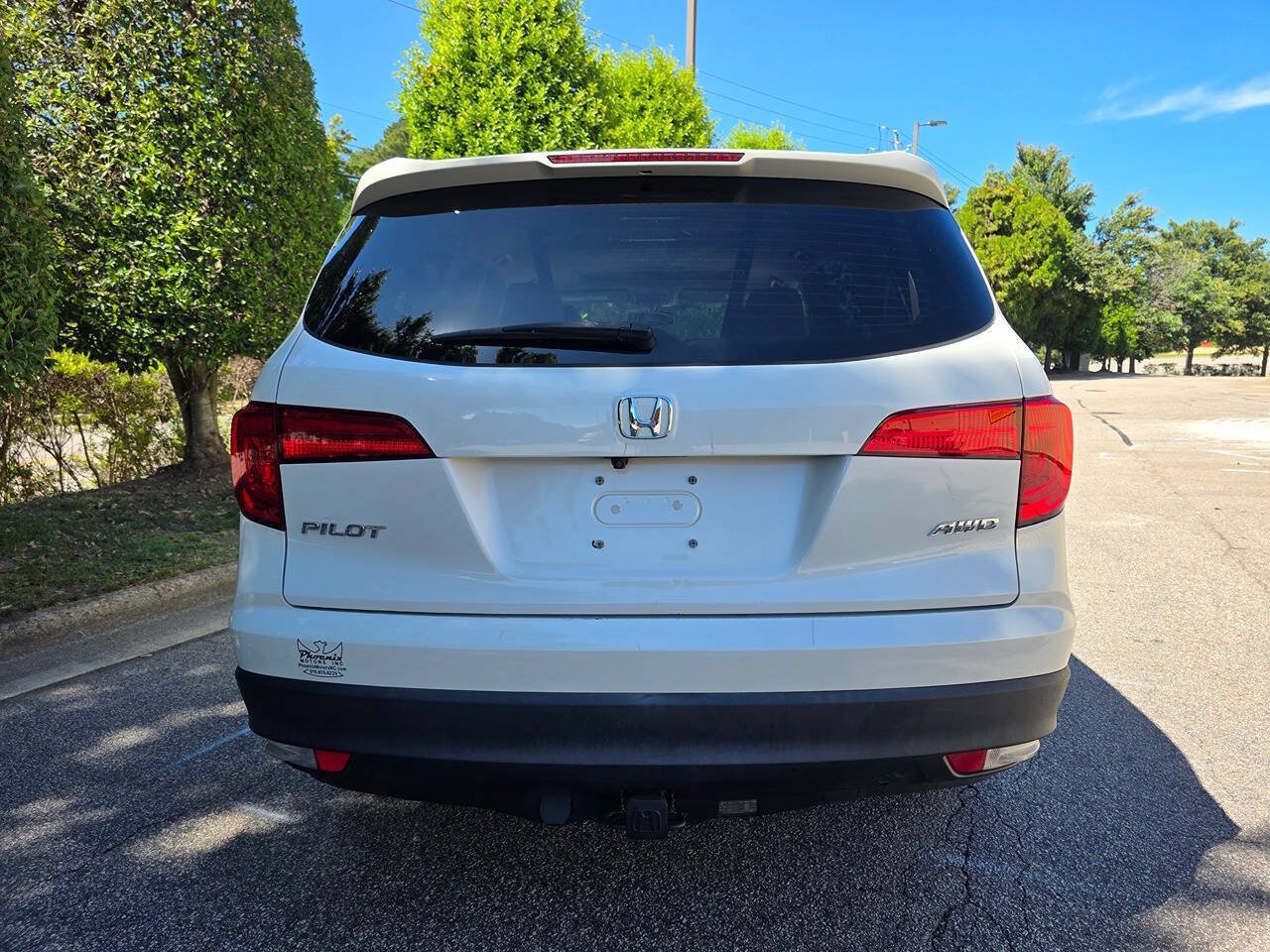 Used 2017 Honda Pilot EX-L image 4