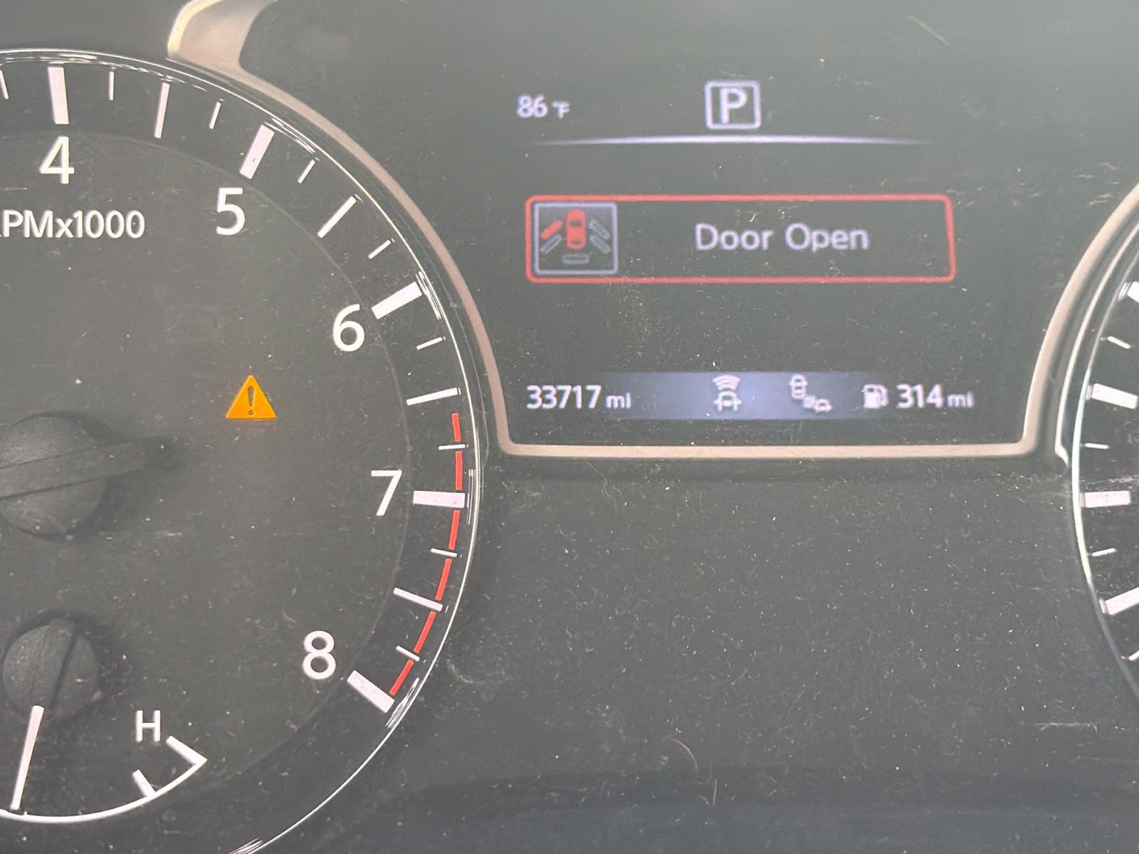Used 2020 Nissan Pathfinder SV FWD image 4