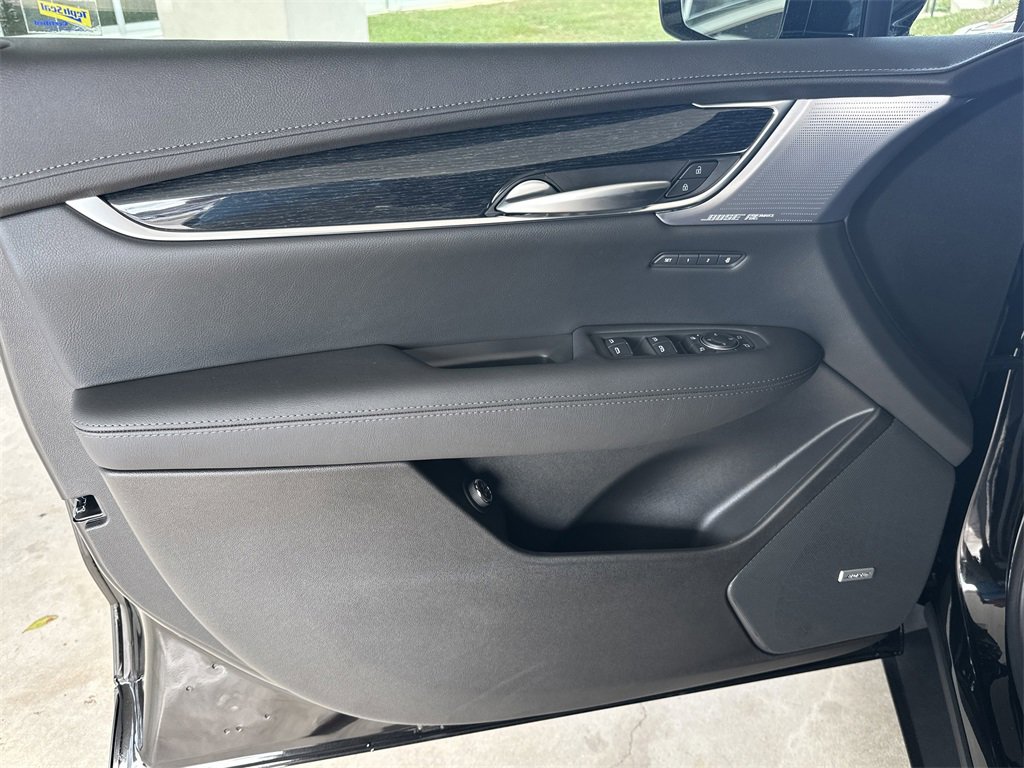 New 2026 Cadillac XT5 Premium Luxury w/ Driver Assist Package image 10