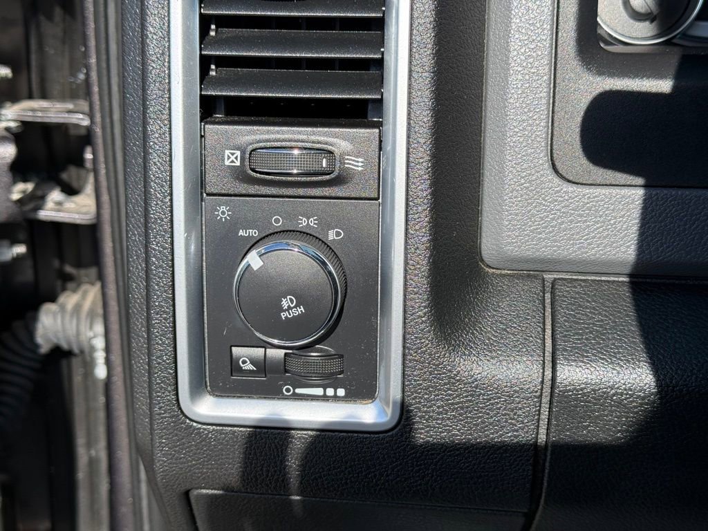 Used 2016 RAM 1500 Big Horn image 19