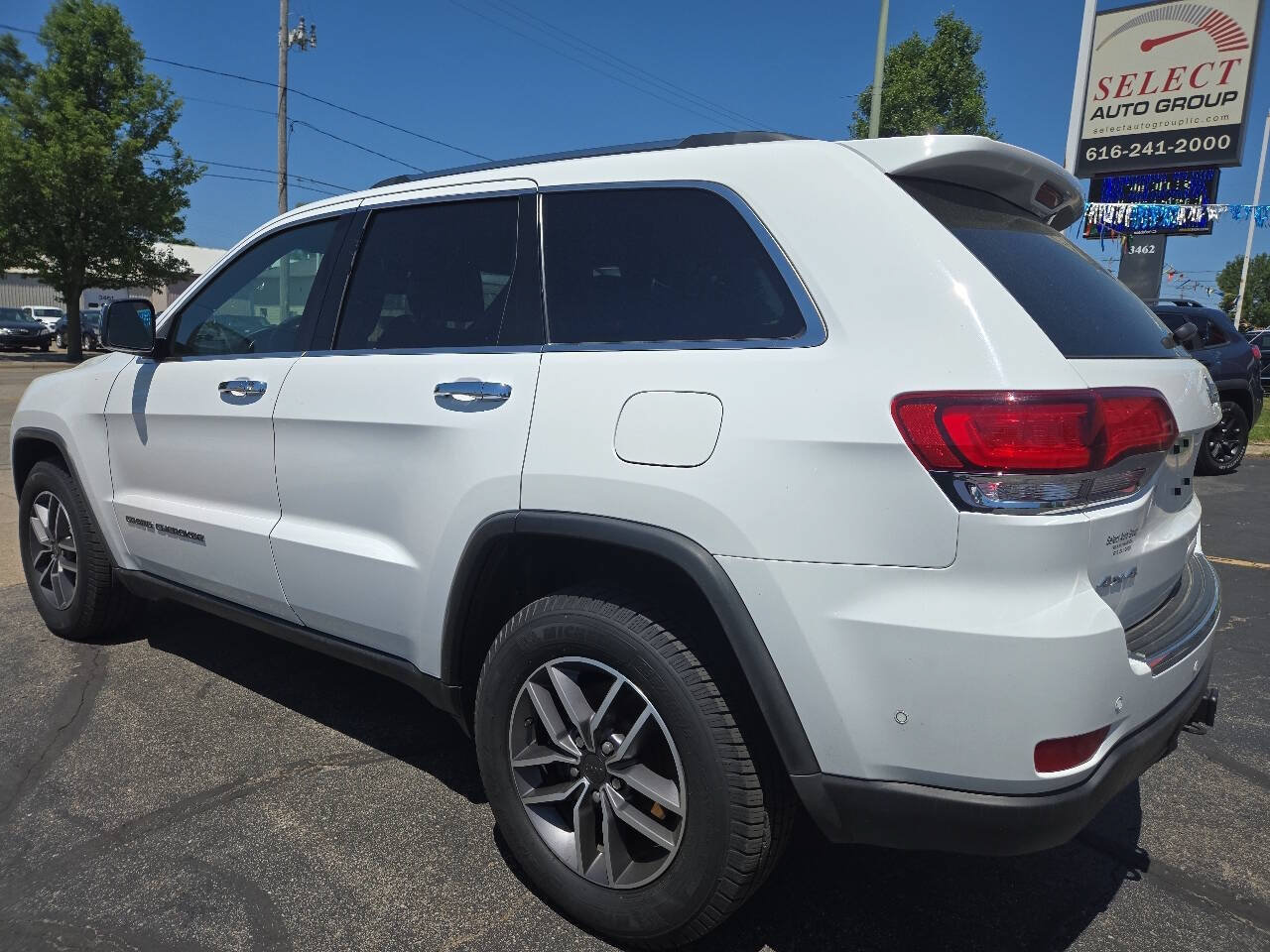 Used 2020 Jeep Grand Cherokee Limited w/ Trailer Tow Group IV AWD/4WD image 8