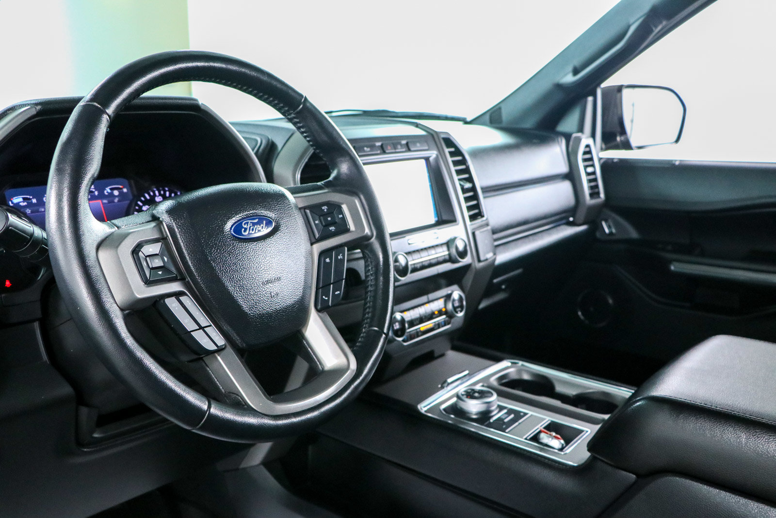 Used 2021 Ford Expedition XLT RWD image 24