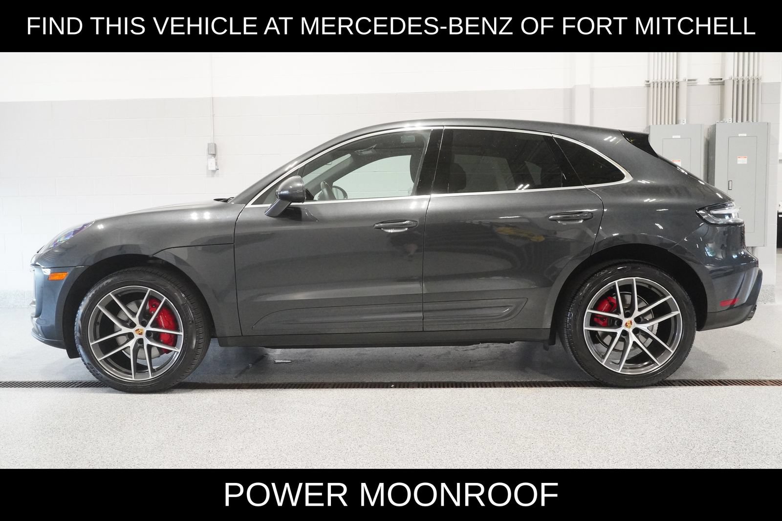 Used 2024 Porsche Macan S AWD/4WD image 3