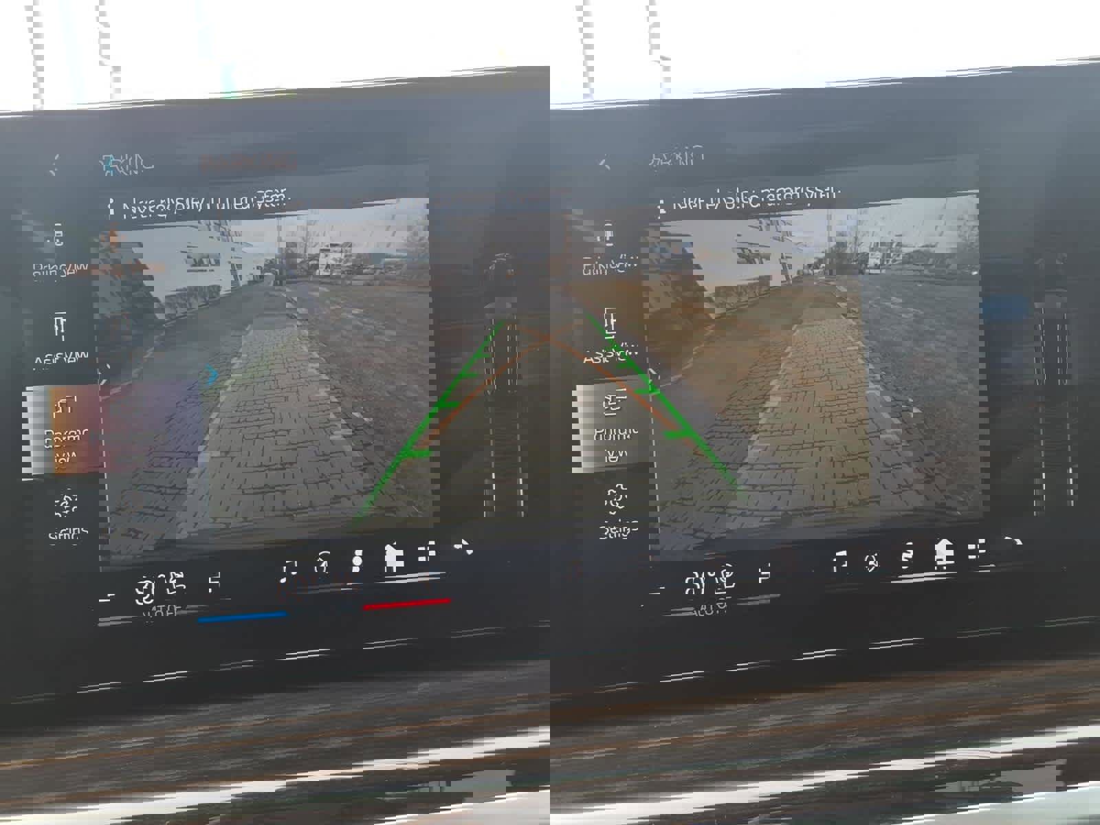 Used 2025 BMW X5 xDrive50e image 11