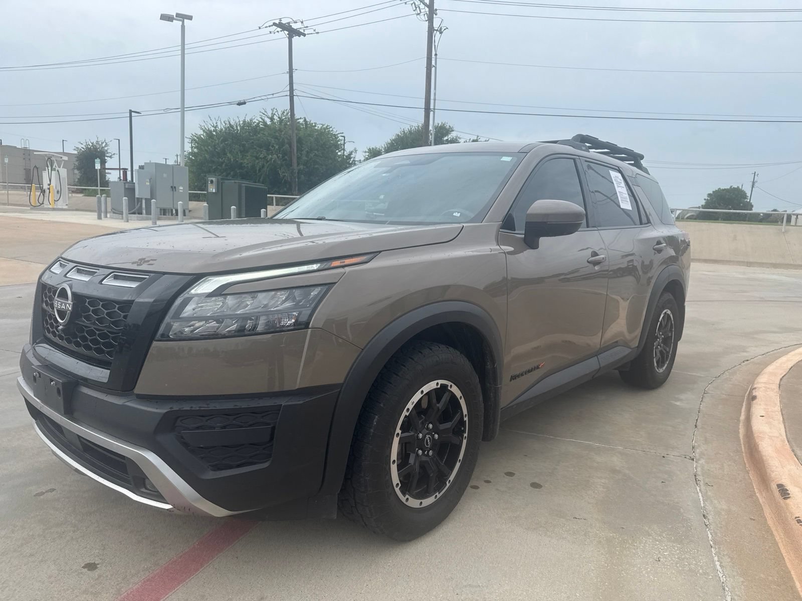 Used 2024 Nissan Pathfinder Rock Creek AWD/4WD image 7