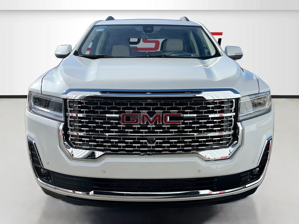 Used 2023 GMC Acadia Denali w/ Denali Ultimate Package image 2
