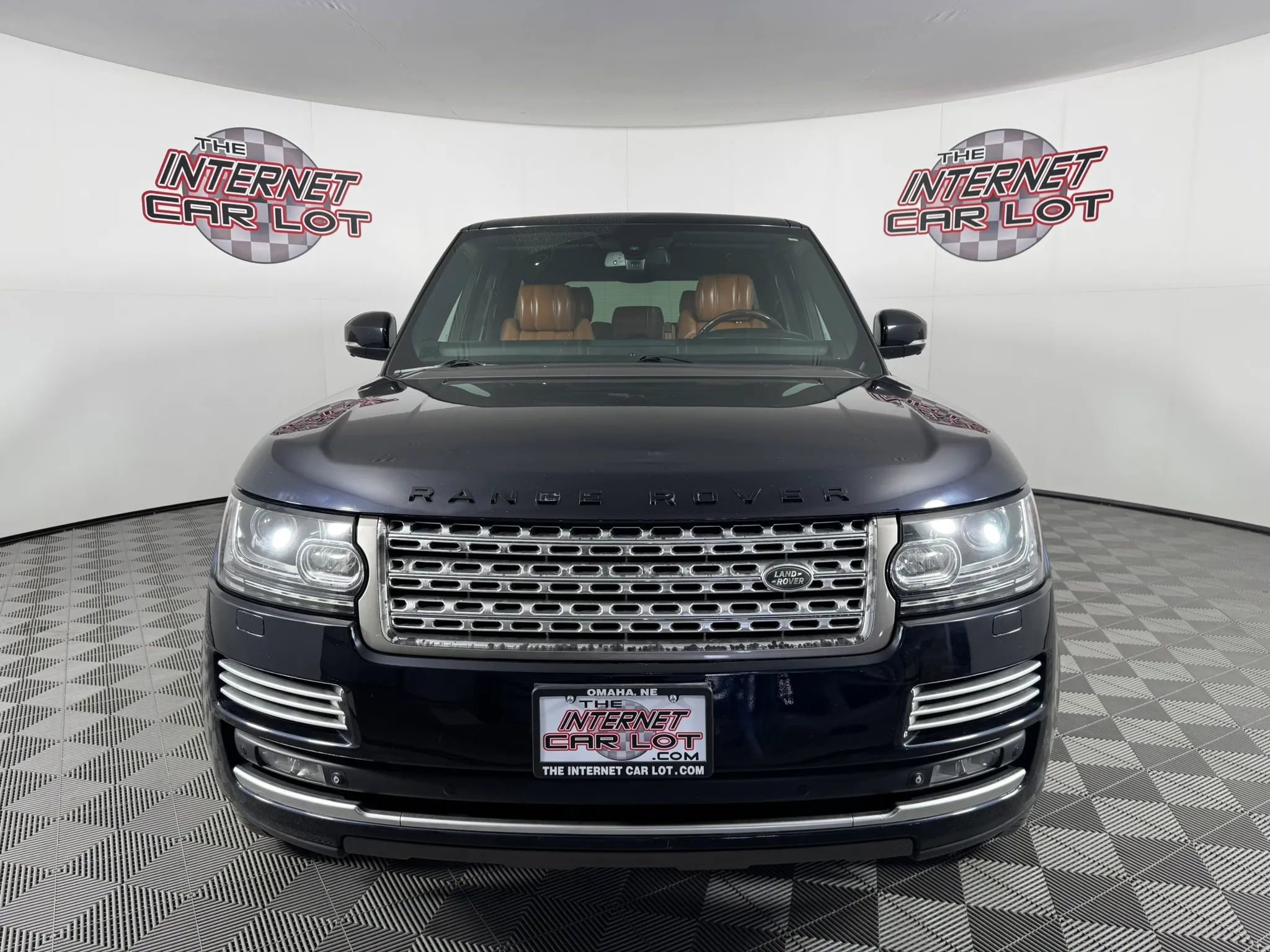 Used 2014 Land Rover Range Rover Autobiography AWD/4WD image 2