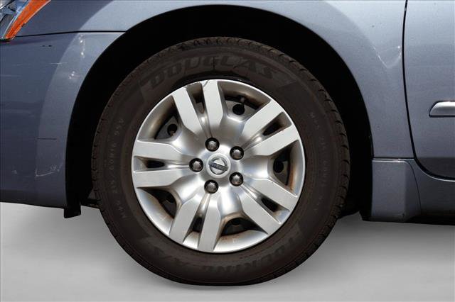 Used 2012 Nissan Altima 2.5 S FWD image 9