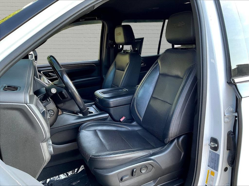 Used 2021 Chevrolet Tahoe High Country RWD image 15