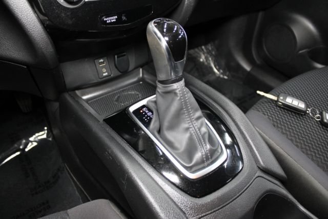 Used 2018 Nissan Rogue Sport S FWD image 13