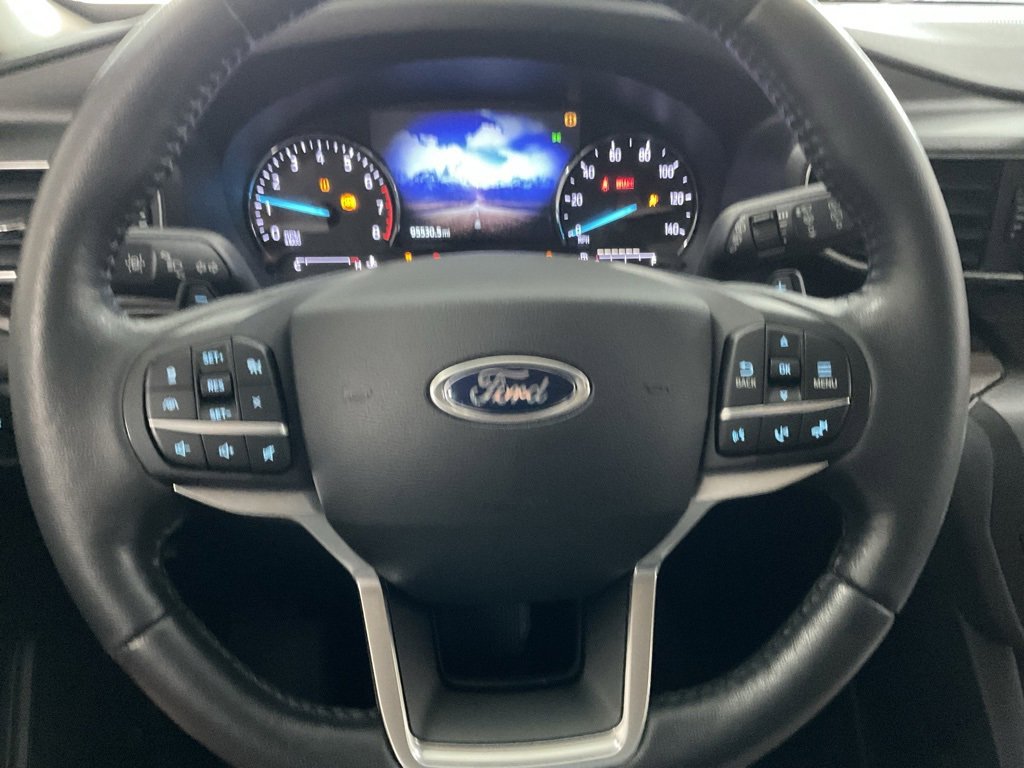 Used 2020 Ford Explorer Limited image 11