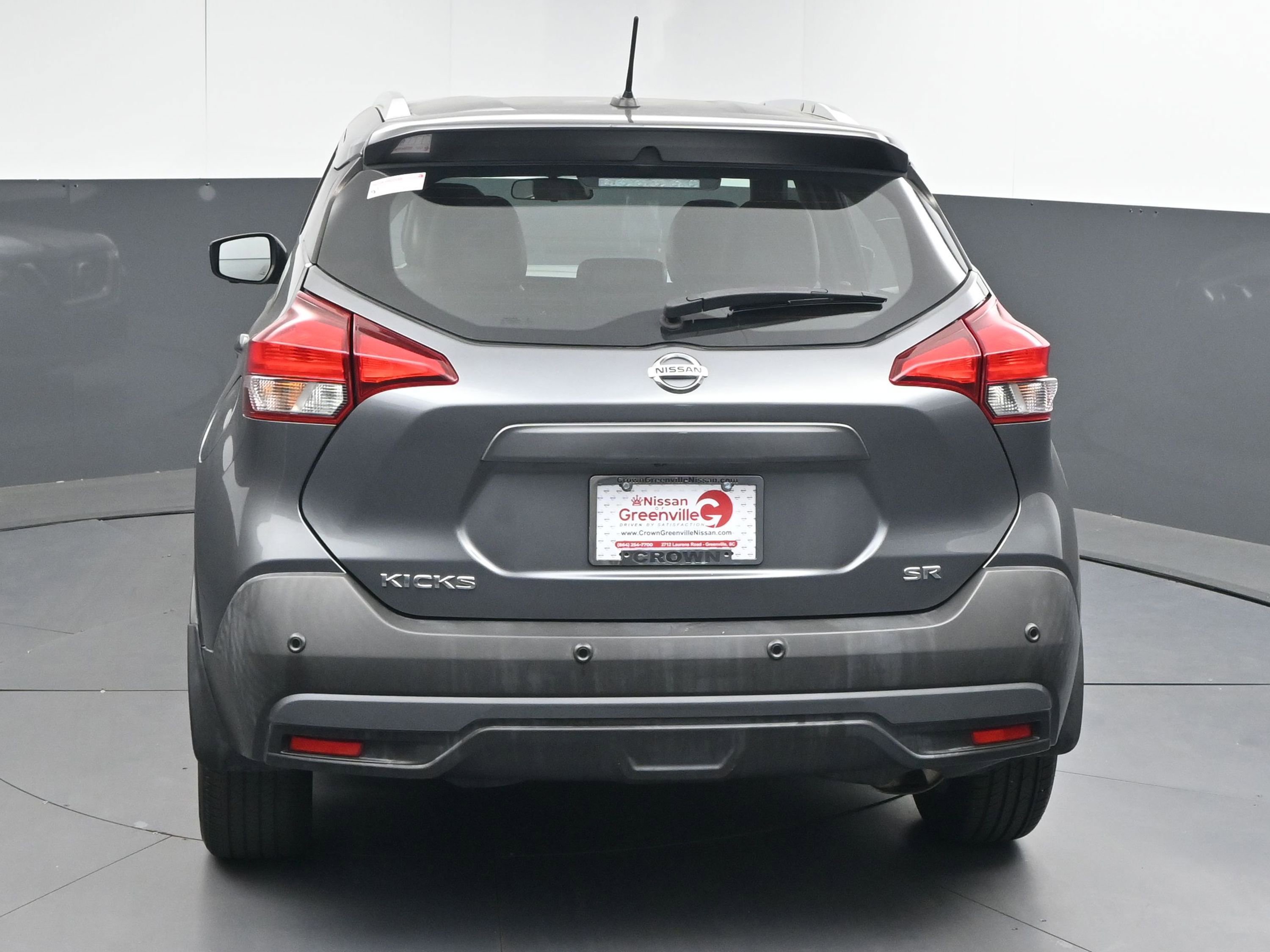 Used 2020 Nissan Kicks SR w/ SR Premium Package image 7