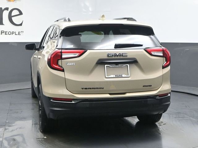 Used 2023 GMC Terrain SLT w/ Infotainment Package II image 34