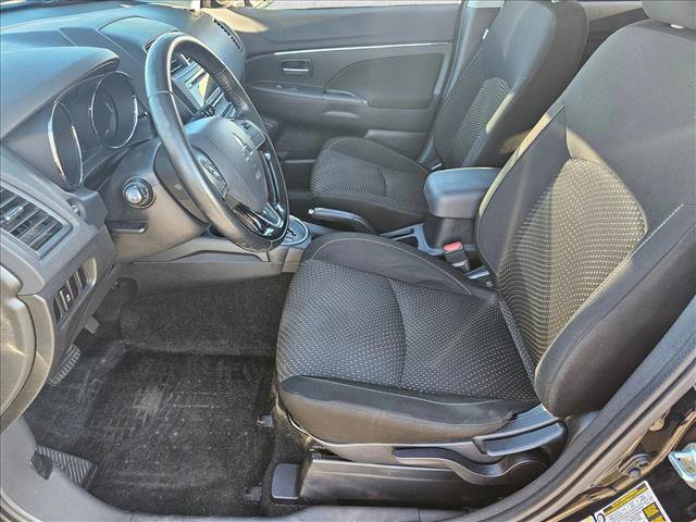 Used 2016 Mitsubishi Outlander Sport ES image 13