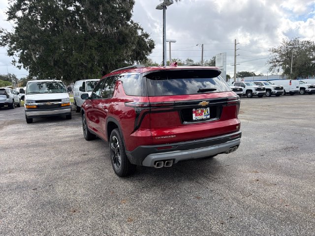 New 2027 Chevrolet Traverse LT w/ Sun and Wheel Package FWD image 8