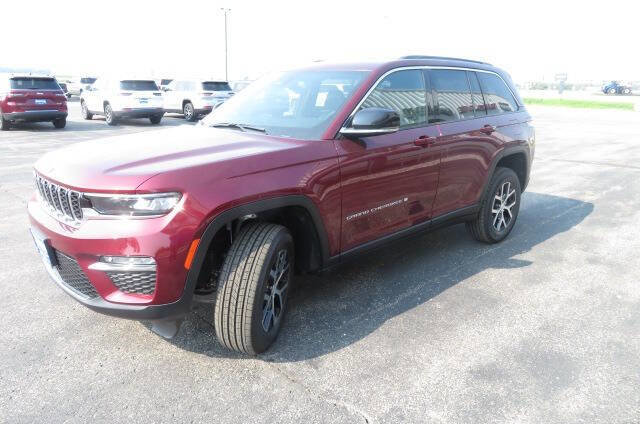 New 2025 Jeep Grand Cherokee Limited image 6