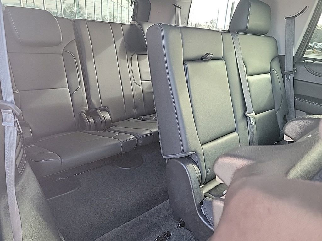 Used 2018 Chevrolet Tahoe LT image 16
