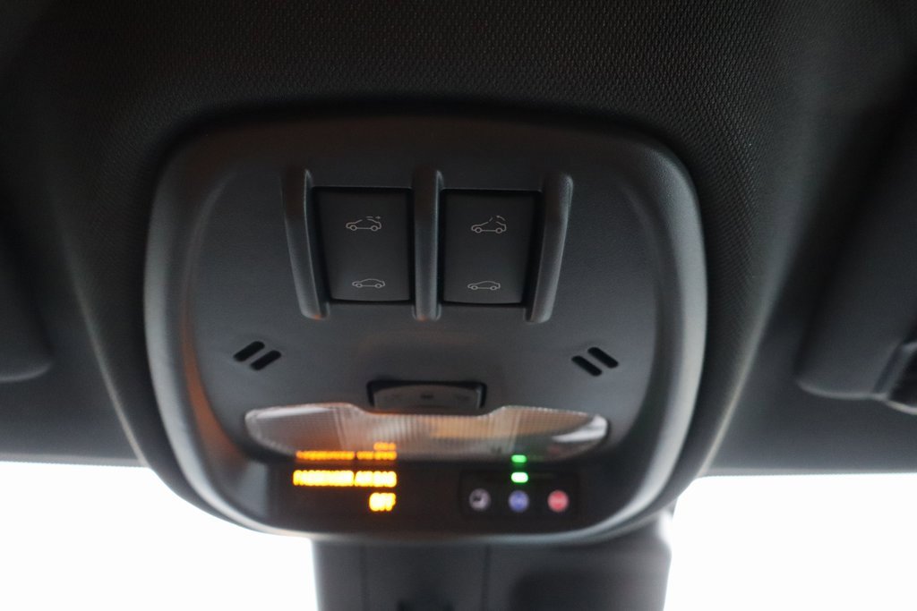 New 2026 Chevrolet Trax RS w/ Sunroof Package image 17