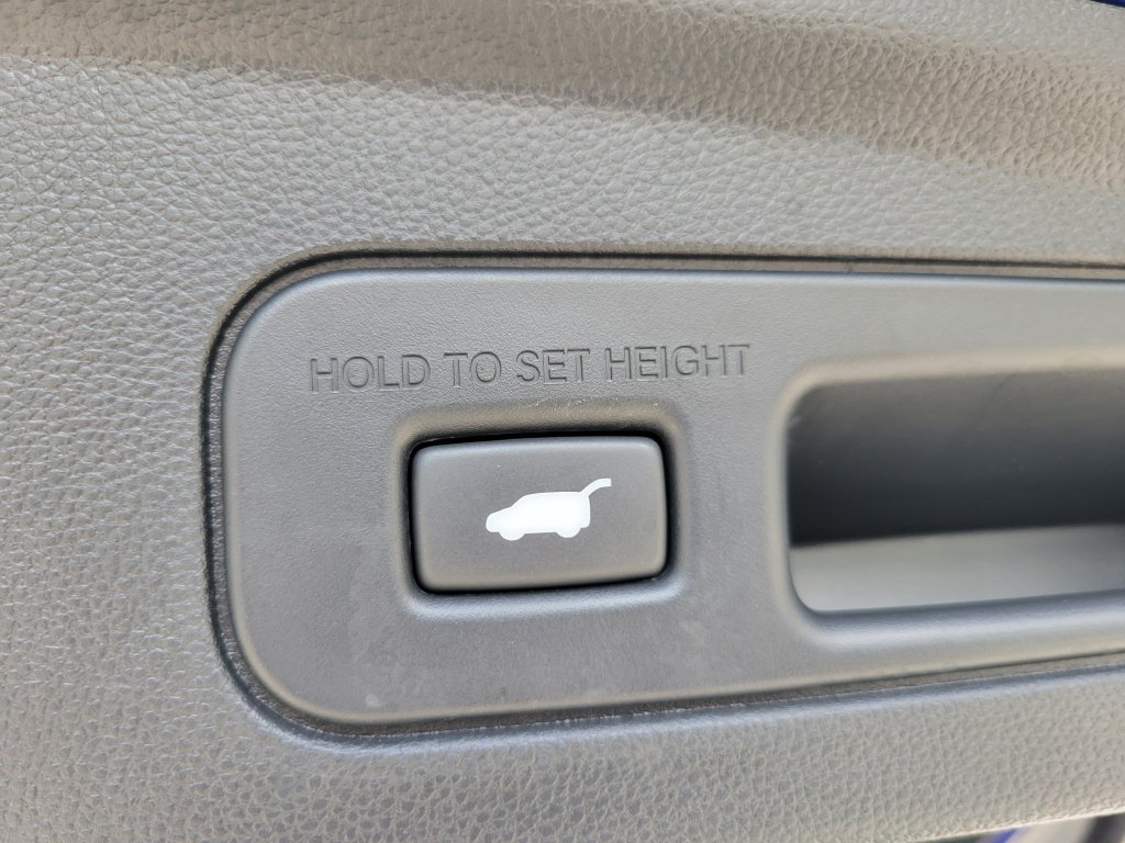 Used 2025 Acura MDX A-Spec w/ Advance Package AWD/4WD image 9